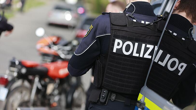 Einen Tag widmete sich die Polizei im Schwerpunkt der Kontrolle von Zweiradfahrern - das Ergebnis zeigt, auch hier werden im Verkehr viel zu oft die Regeln gebrochen. Oft mit schlimmen Folgen. (Illustration)