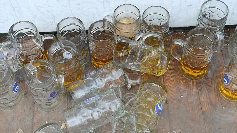 Deutsche trinken wieder etwas mehr Bier. Deutsche trinken wieder etwas mehr Bier.