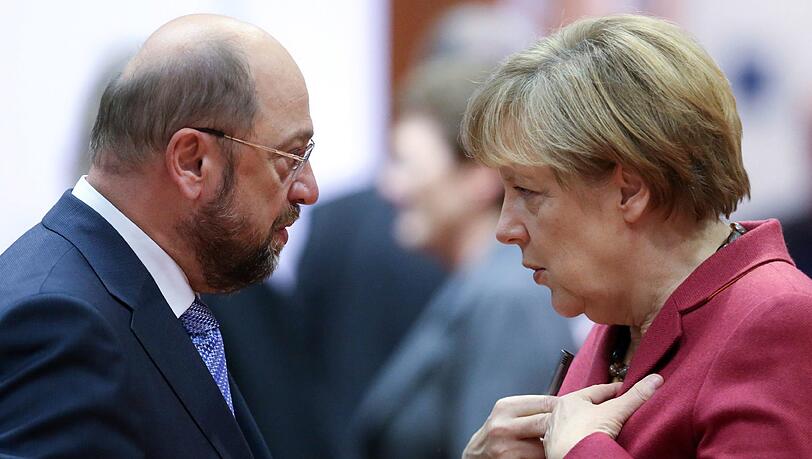 Schulz und Merkel verlieren an Beliebtheit. Schulz und Merkel verlieren an Beliebtheit.