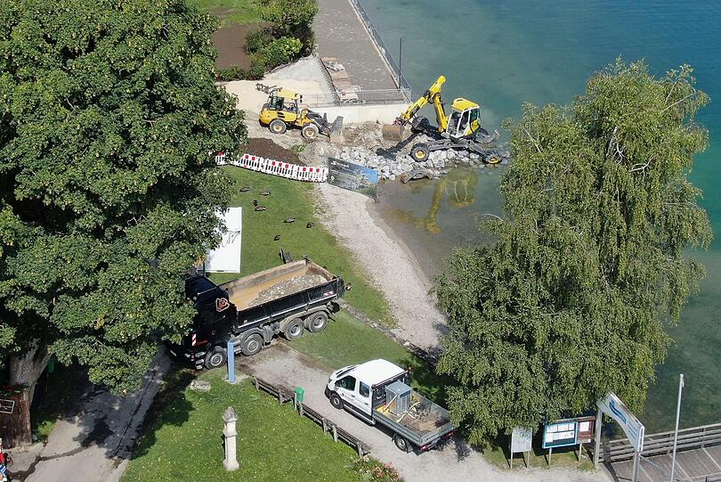 Bei Baggerarbeiten ist in Seeshaupt am Mittwoch eine Blendgranate detoniert.