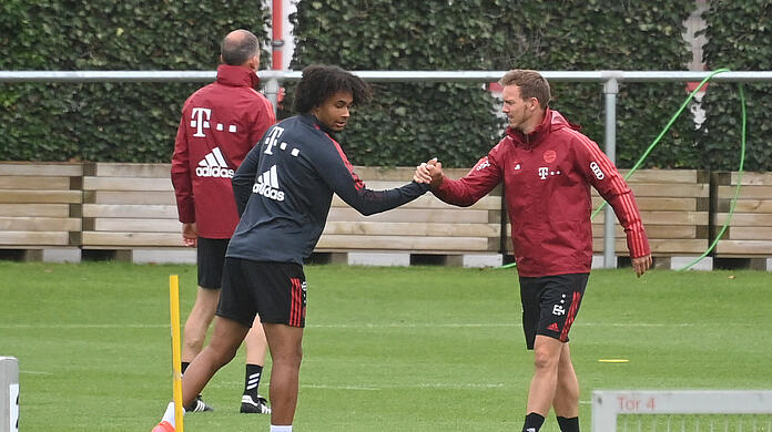 Will sich unter Julian Nagelsmann (r.) neu beweisen: Youngster Joshua Zirkzee.