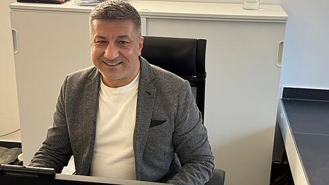 Benjamin Tajedini aus München hat einen iranischen und einen französischen Pass.