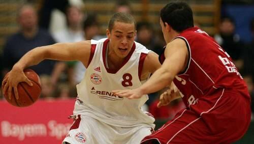 Kehrt zurück zu Telemotive: Andrej Mangold, hier noch im Trikot der Bayern. Kehrt zurück zu Telemotive: Andrej Mangold, hier noch im Trikot der Bayern.