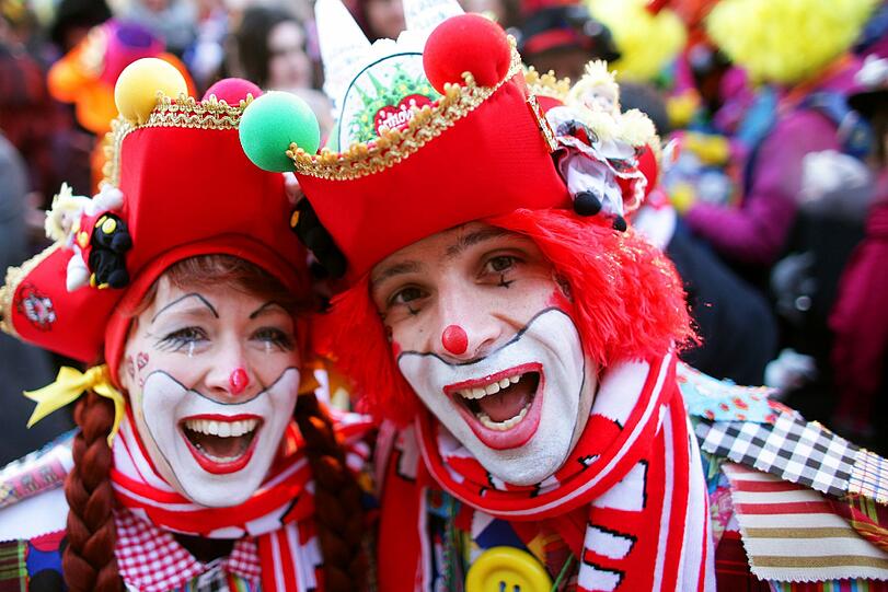 Köln fest in der Hand der Jecken. Die besten Bilder von der Weiberfastnacht in Köln!
