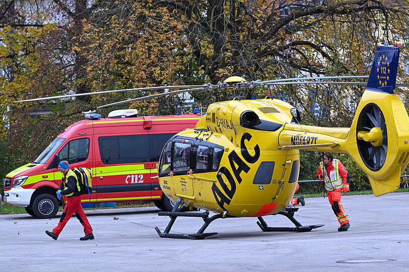 Feuerwehrübung, Luftrettung in München am 08.11.2024

Fotocredit:
Hannes Magerstädt
hannes@magerstaedt.de
Mobil.+49172 8178700