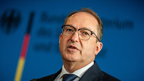 Bundesinnenminister Alexander Dobrindt (CSU) ordnete das Vereinsverbot an.