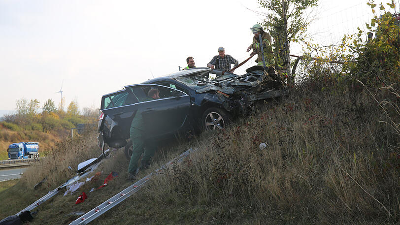 Bilder vom Unfallort an der A9.