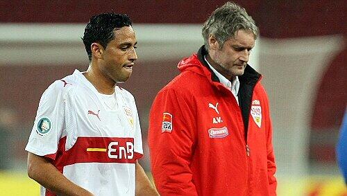 Trainer Armin Veh (r.) und Fehlschütze Antonio da Silva Trainer Armin Veh (r.) und Fehlschütze Antonio da Silva