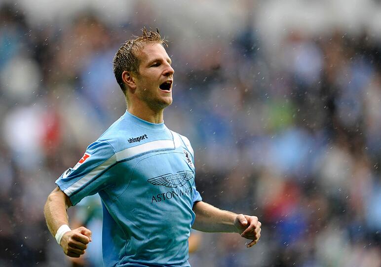 Hexenschuss! Stefan Aigner hat sich beim Training verletzt