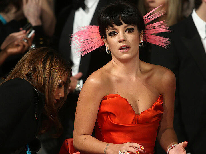 Lily Allen bei den EE British Academy Film Awards im Februar