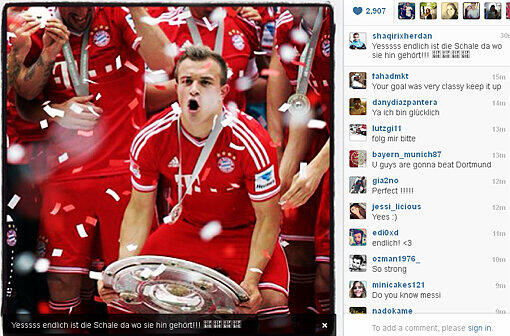 Und auch Xherdan Shaqiri freut sich auf Twitter: "Yesssss endlich ist die Schale da wo sie hin gehört!!!"