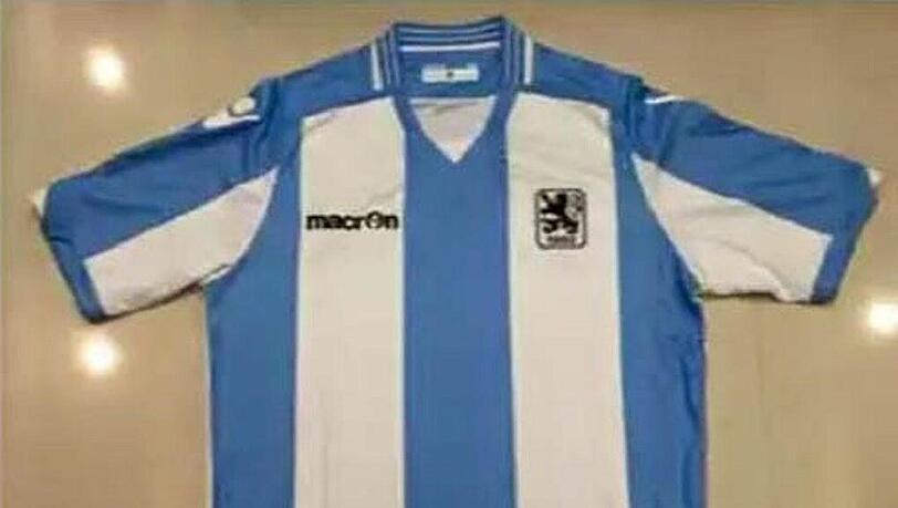 Ist dieses blau-weiße Trikot das neue Löwen-Leiberl? Ist dieses blau-weiße Trikot das neue Löwen-Leiberl?