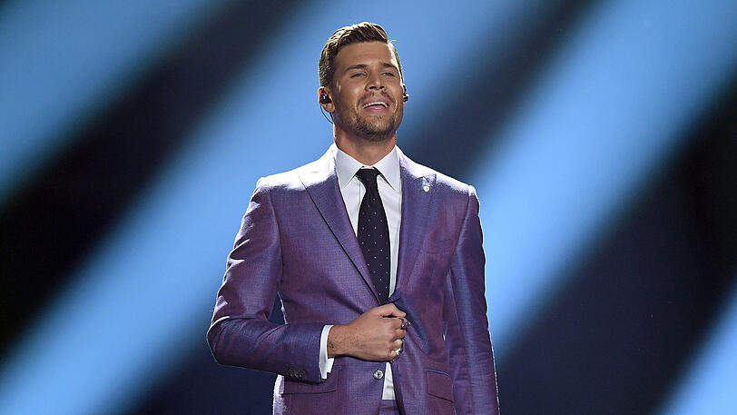 Robin Bengtsson sang für Schweden "I Can't Go On".