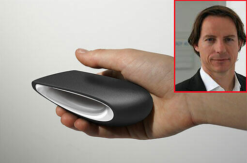 Klaus Zeyn (kleines Bild), Vorstandsmitglied und Chief Sales Officer der IDENT Technology AG.