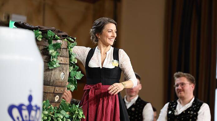 Feiert ihren Einstand im Festsaal des Hofbräuhauses: Schauspielerin und Kabarettistin Kathi Wolf.