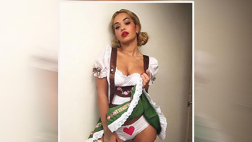 Sexy Trachtenmix: Sängerin Rita Ora setzt ihre Kurven perfekt in Szene. Sexy Trachtenmix: Sängerin Rita Ora setzt ihre Kurven perfekt in Szene.