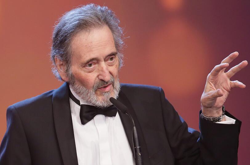 Helmut Dietl bei der Verleihung des Deutschen Filmpreises 2014. In München soll dem Kult Regisseur nun eine ganz besondere Ehre zu Teil werden.