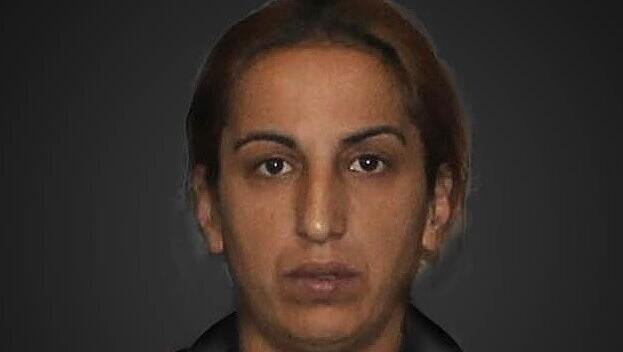 Olivera Pertrovic Ristic (36) aus Serbien: Sie wird in Italien gesucht – wegen Totschlag, Hausfriedensbruch und Raub. Sie ist auf der Flucht. Sie soll mit Komplizen einen 75-jährigen zu Tode geprügelt und gewürgt haben. Aus Habgier. Olivera Pertrovic Ristic (36) aus Serbien: Sie wird in Italien gesucht – wegen Totschlag, Hausfriedensbruch und Raub. Sie ist auf der Flucht. Sie soll mit Komplizen einen 75-jährigen zu Tode geprügelt und gewürgt haben. Aus Habgier.