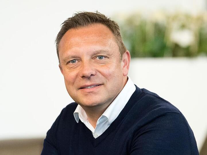 Trainer André Breitenreiter kritisiert die Clubführung bei Hannover 96.