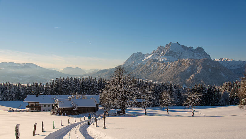 Winter- und Schneeschuhwanderer finden zahlreiche Routen.