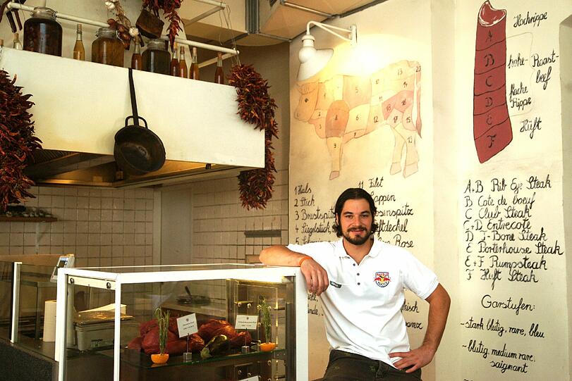 Die besten Steaks der Stadt gibt es im "KVR", sagt Jochen Reimer vom EHC Red Bull München.