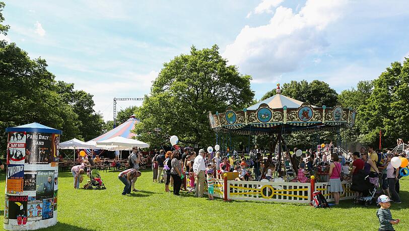 Die Stadtteilwochen sind gestartet. Noch bis zum 20. Juni erleben die Besucher im Hirschgarten und im Viertel die Aktionen - wie hier in der Bildergalerie. Die Stadtteilwochen sind gestartet. Noch bis zum 20. Juni erleben die Besucher im Hirschgarten und im Viertel die Aktionen - wie hier in der Bildergalerie.