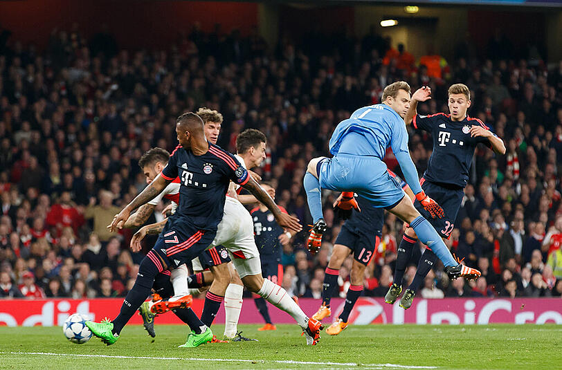 Arsenal London und der FC Bayern: zuletzt trafen die beiden Teams in der Vorrunde der Champions League-Saison 2015/16 aufeinander.