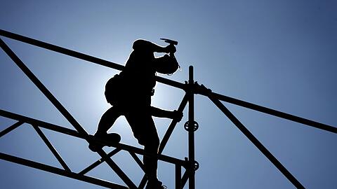 Risiko Arbeitsplatz: Die Zahl der Arbeitsunf&auml;lle sinkt seit Jahren. (Symbolfoto)
