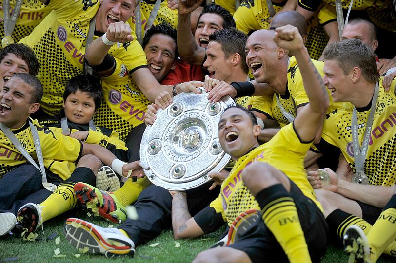 Jetzt darf offiziell gefeiert werden: Der BVB ist Deutscher Meister.