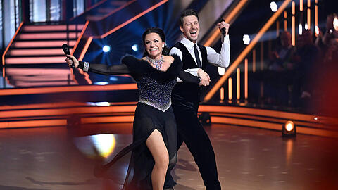 Für Christine Neubauer geht der "Let's Dance"-Traum weiter. Doch sie wird am kommenden Freitag nicht das einzige Comeback feiern.