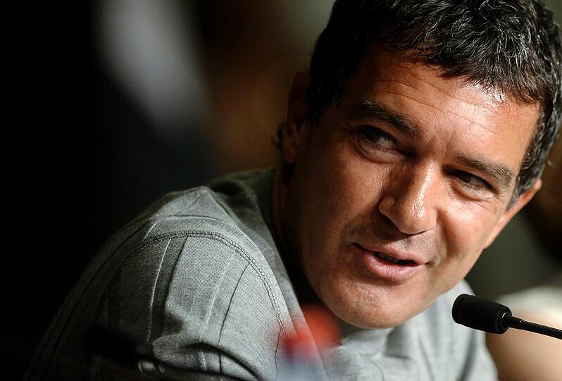Wie die Zeit vergeht: Vom jugendlichen Zorro sieht man nicht mehr viel, wenn man Antonio Banderas bei seinen Interviews beobachtet.