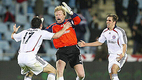 Grenzloser Jubel nach dem Schlusspfiff bei Oliver Kahn. Grenzloser Jubel nach dem Schlusspfiff bei Oliver Kahn.