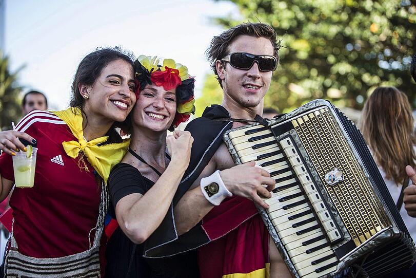 Deutsche Fans im Stadion Maracana.
