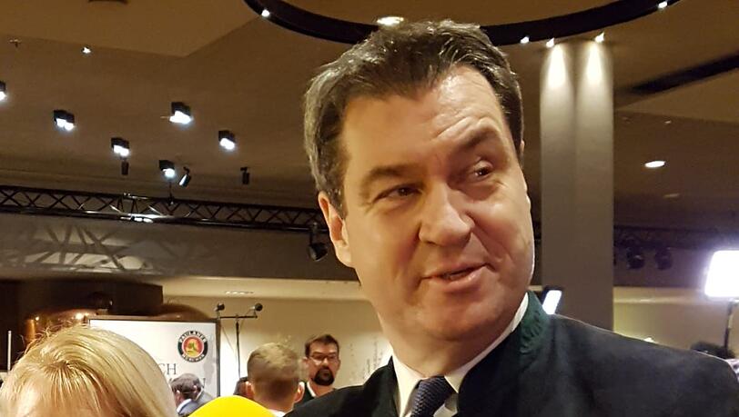 Markus Söder auf dem Roten Teppich. Markus Söder auf dem Roten Teppich.