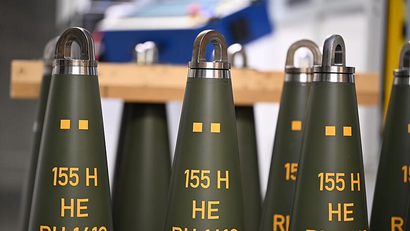 Artilleriegranaten wie diese stellt Deutschlands größter Rüstungskonzern Rheinmetall her. Artilleriegranaten wie diese stellt Deutschlands größter Rüstungskonzern Rheinmetall her.