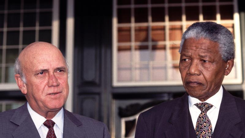 Der 83-Jährige Willem de Klerk war für die Abschaffung der Apartheid gemeinsam mit Nelson Mandela mit dem Friedensnobelpreis ausgezeichnet worden. Der 83-Jährige Willem de Klerk war für die Abschaffung der Apartheid gemeinsam mit Nelson Mandela mit dem Friedensnobelpreis ausgezeichnet worden.