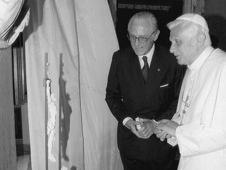 Papst Benedikt XVI. mit Herzog Franz von Bayern 2006 (l.).