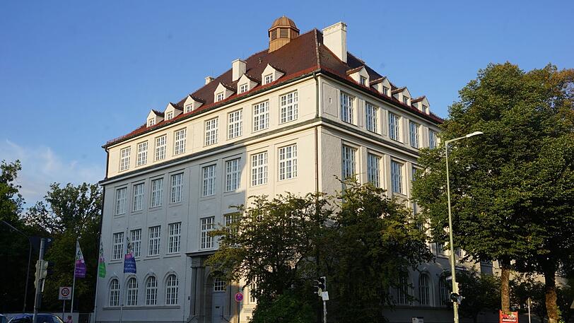 Die Grundschule an der Führichstraße in Ramersdorf.