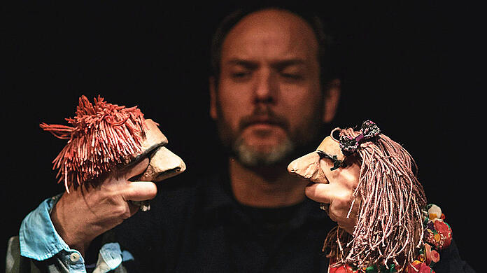 Javier Arandas Puppentheater "Vida" erzählt die Geschichte einer Näherin. Foto: Festival
