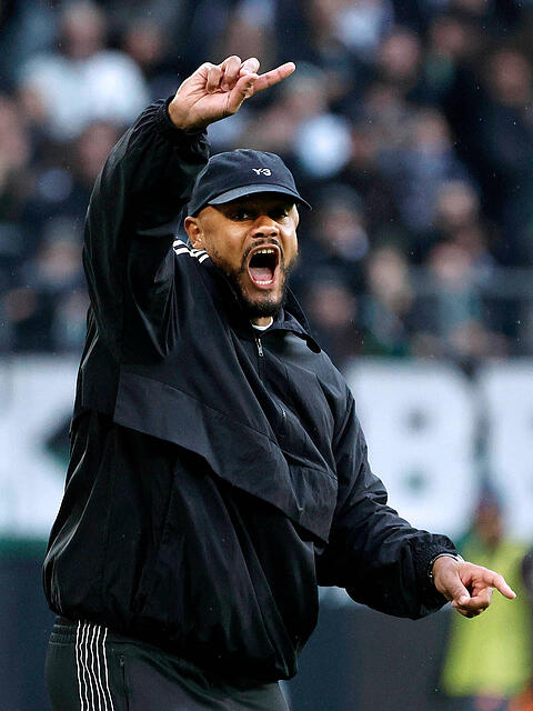 13 Sieg in den ersten 13 Pflichtspielen: Trainer Vincent Kompany und der FC Bayern