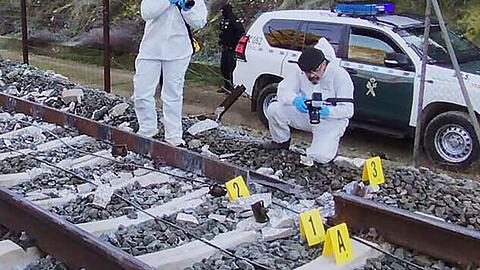 Ein vorl&auml;ufiger Untersuchungsbruch sieht den Bruch einer Schiene als wahrscheinliche Ursache der Katastrophe.