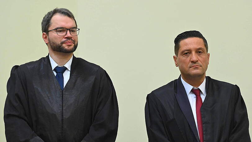 Die Rechtsanw&auml;lte Johann Bund (l.) und Oemer Sahinci sind die Verteidiger von Farhad N.