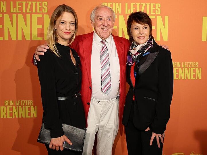 Bitte lächeln: Heike Makatsch (v.l.), Didi Hallervorden und Katrin Sass