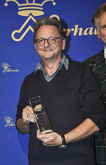 Günter Grünwald mit der Narrhalla-Auszeichnung