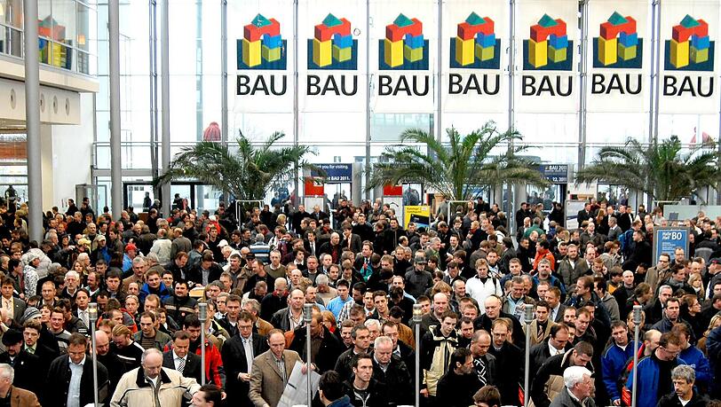 Die BAU spricht alle an, die national und international am Planen, Bauen und Gestalten von Gebäuden beteiligt sind. Die BAU spricht alle an, die national und international am Planen, Bauen und Gestalten von Gebäuden beteiligt sind.