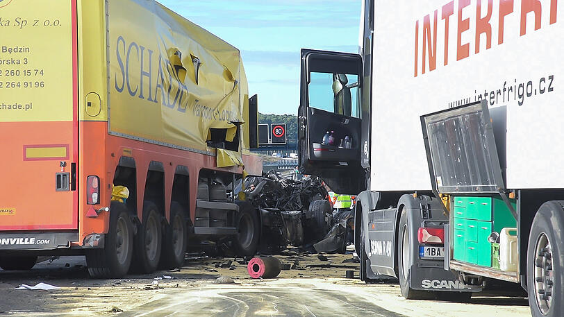 Weitere Bilder von der Unfallstelle.
