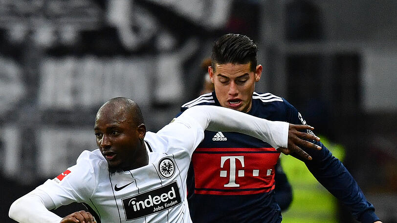 James Rodríguez: Note 4 - Hatte Standschwierigkeiten auf dem Schnee-getränkten Rasen, musste nach 20 Minuten die Schuhe wechseln. Unter Heynckes zuletzt immer dabei, in Frankfurt als Achter auf halbrechts. Nicht sein Nachmittag, bekam kräftig auf die Socken &ndash; auch bei der zurückgenommenen Roten Karte für Wolf.
