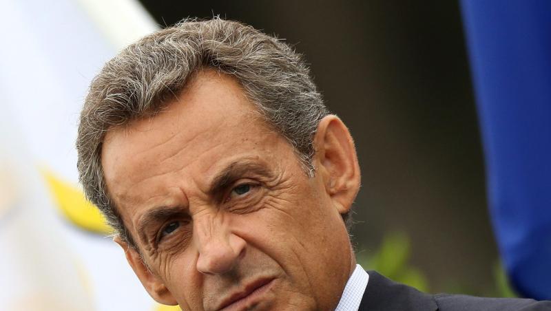 Nicolas Sarkozy soll 2014 über seinen Anwalt versucht haben, von einem Generalanwalt beim Kassationsgericht geheime Informationen zu erlangen. Nicolas Sarkozy soll 2014 über seinen Anwalt versucht haben, von einem Generalanwalt beim Kassationsgericht geheime Informationen zu erlangen.