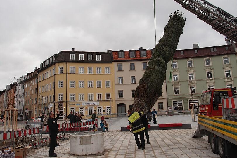 Den Christbaum hat die Initiative 2012 noch aufgebaut. Für Weihnachten 2013 ist kein neuer Baum geplant.