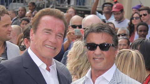 Früher Feinde, jetzt Freunde: Arnold Schwarzenegger (l.) und Sylvester Stallone.